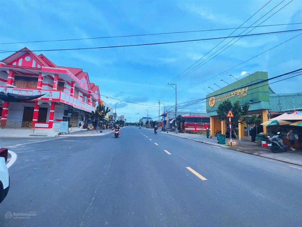 Lô đất mặt tiền dt 233m trục chính lộc an hồ lồ đi bộ ra biển lộc an
