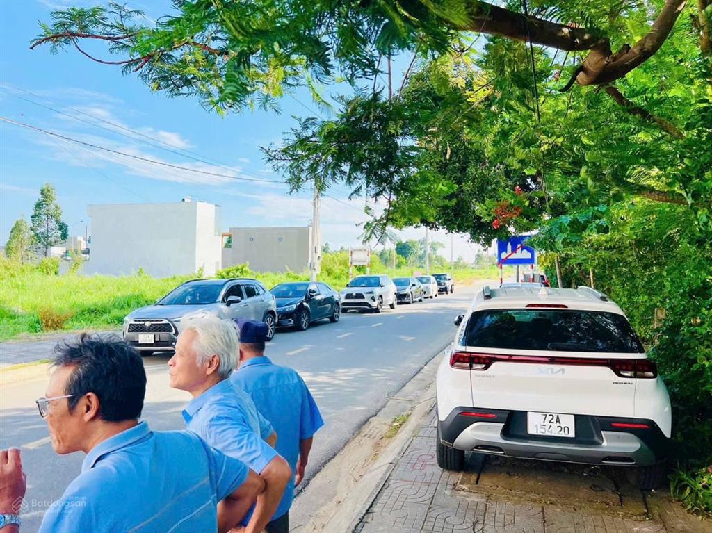 Chính chủ cần bán lô đất hồ tri tân 2 tỷ