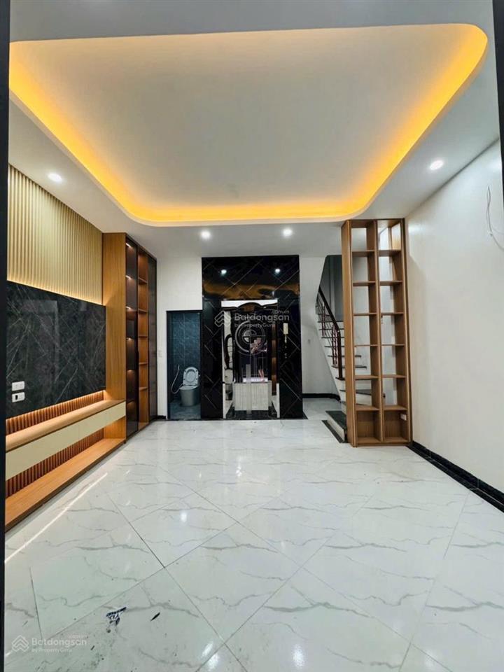 Bán nhà cổ nhuế * 33m² * 6 tầng * thang máy * mặt tiền 4,5m * 7,9 tỷ