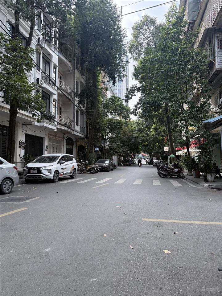 Bán nhà riêng phân lô ngõ 61 phố lạc trung, hai bà trưng, 24,7 tỷ, 70 m2, vỉa hè, kinh doanh, ở vip
