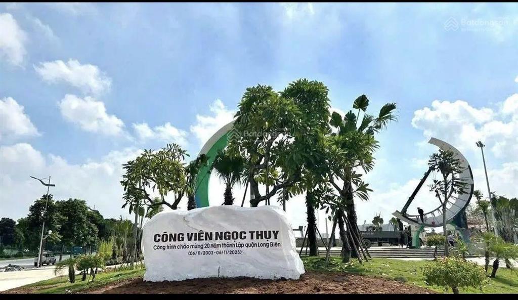 Bán đất dt 80m2 hoa hậu tđc ngọc thụy view công viên đường 25m có vỉa hè rộng
