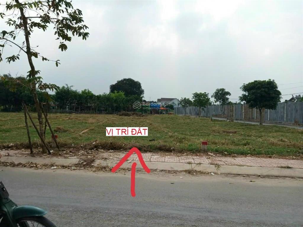 Bán gấp 131m2 mặt tiền đường lớn tân phú trung, củ chi. giá 860 triệu sổ hồng riêng