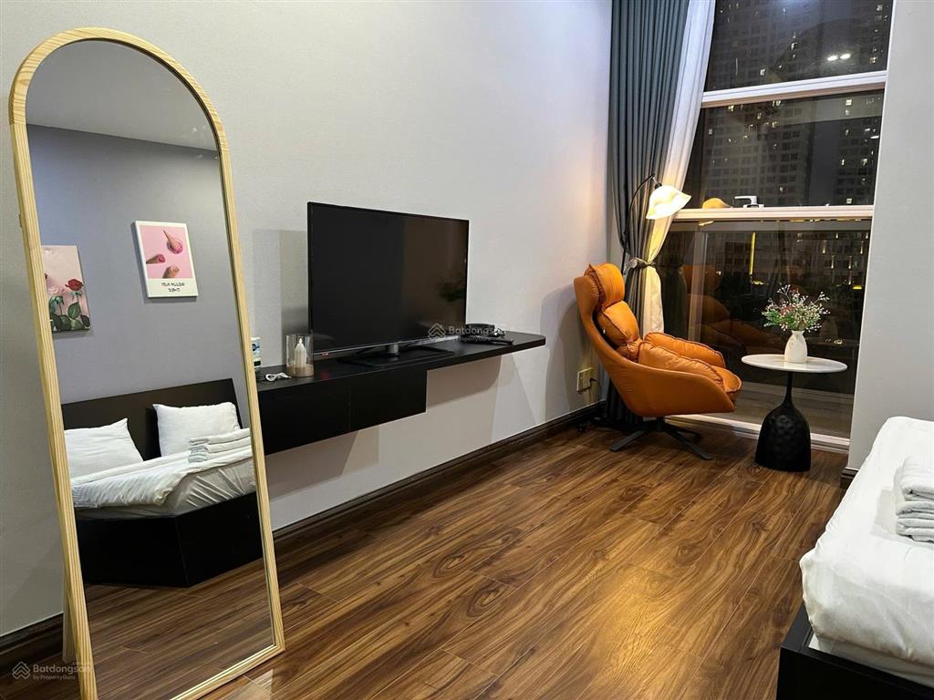 Chính chủ bán căn hộ lầu 3 dt 35m2 tại sunrise north 3,3 tỷ gọi 0931 781 ***