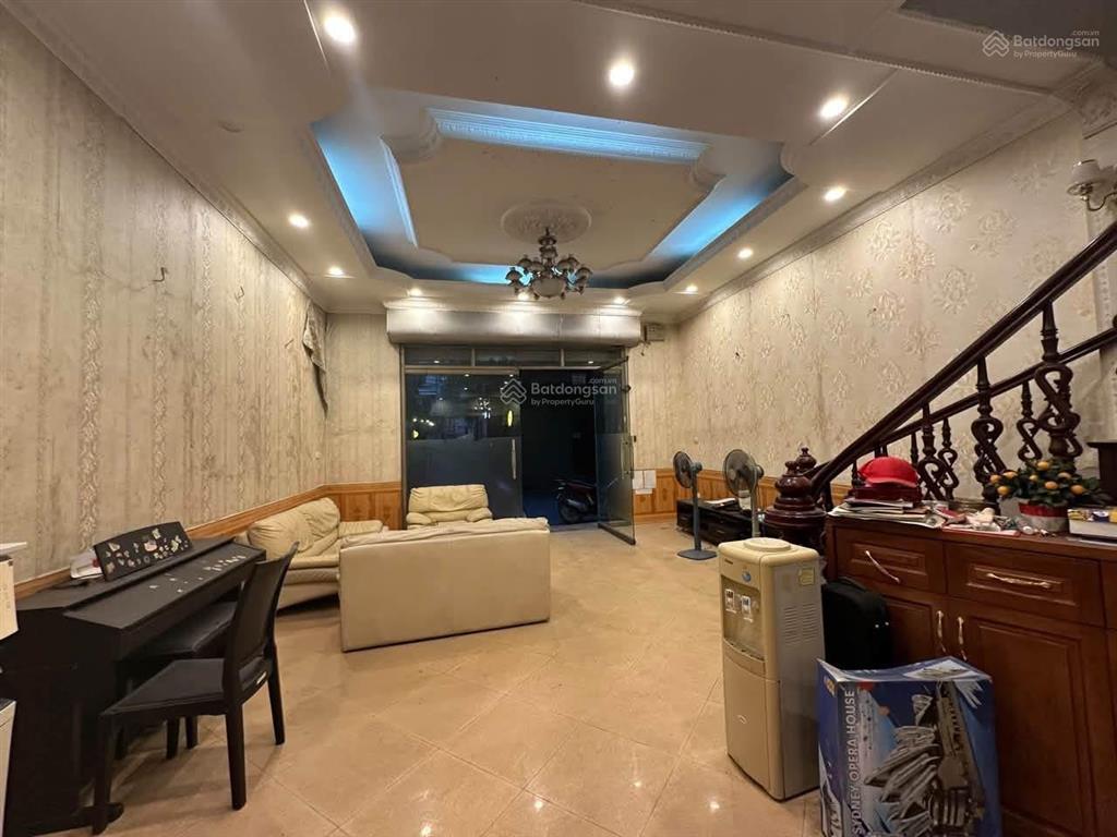 Bán gấp giá rẻ nhà phân lô đại kim định công ô tô tránh kinh doanh dt 90m4tmt 6m giá 28 tỷ