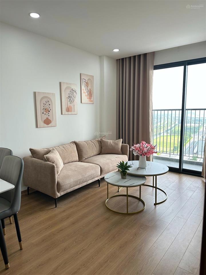 Chính chủ bán căn 2 ngủ chung cư yên bình view hồ giá 24tr/m2, cho thuê 8tr/ tháng