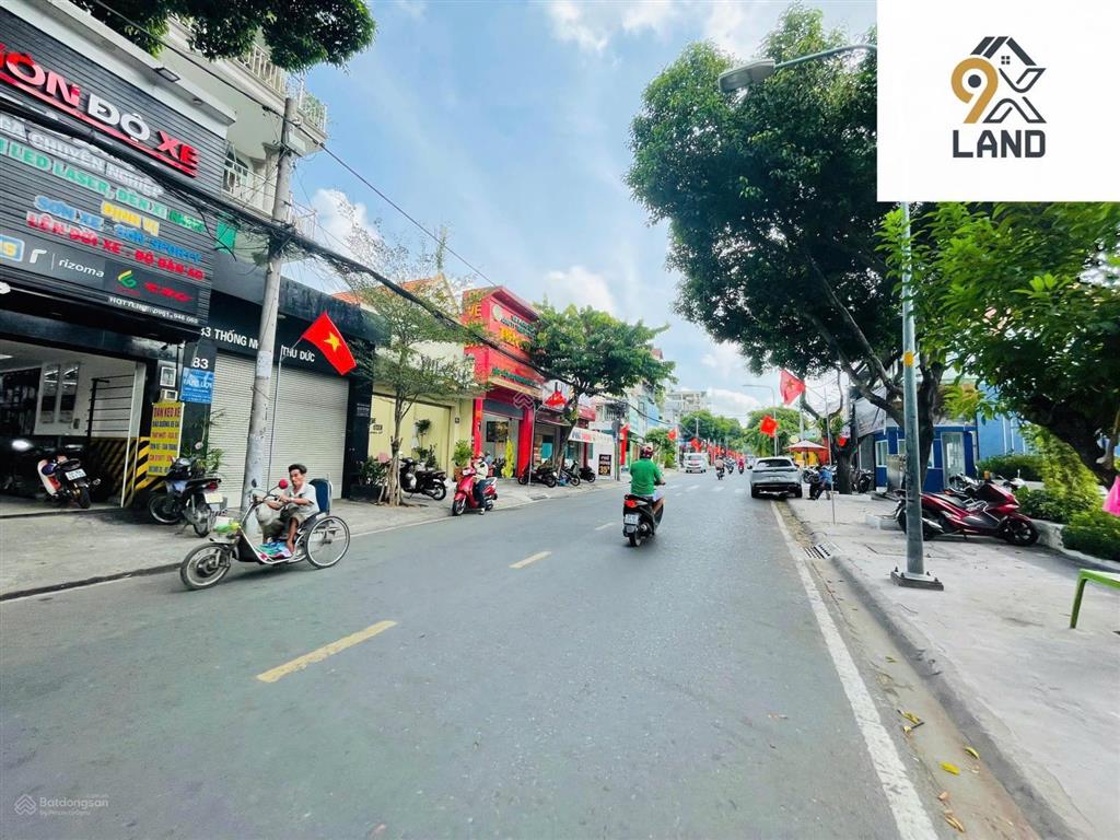 Ngộp quá rồi quý vị ơi, giảm tiếp thêm 6,5 tỷ nữa, nhà mt đường thống nhất, 114m2, ngang 5,68m.