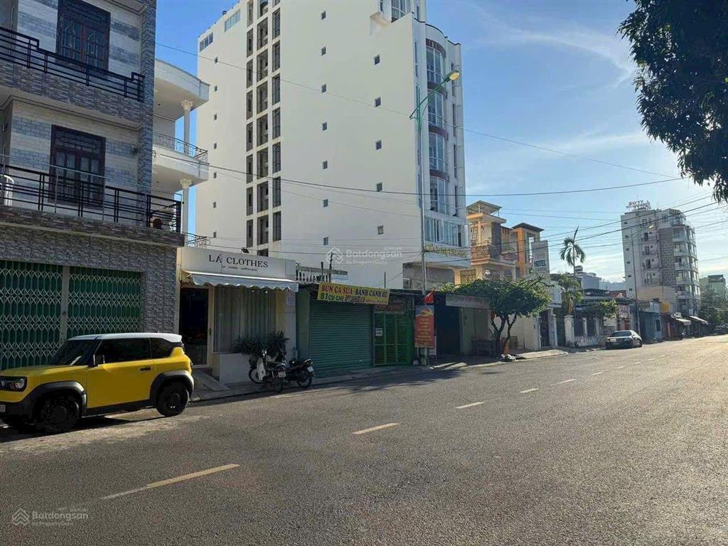 Bán 207,6m2 ngang 7m nở hậu 7,8m chỉ 26 tỷ. mặt đường củ chi. vĩnh hải. bắc nha trang