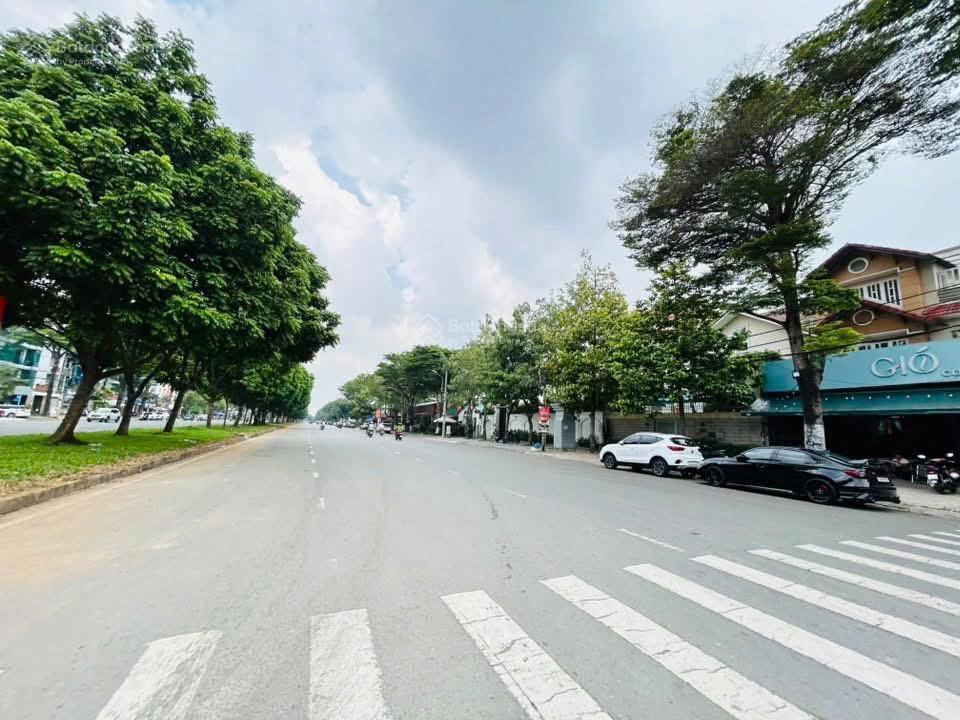 Biệt thự mt vành đai trong siêu vip khu tên lửa, 56 tỷ, 12x25m, 3 tầng, sổ sẵn cc ngay