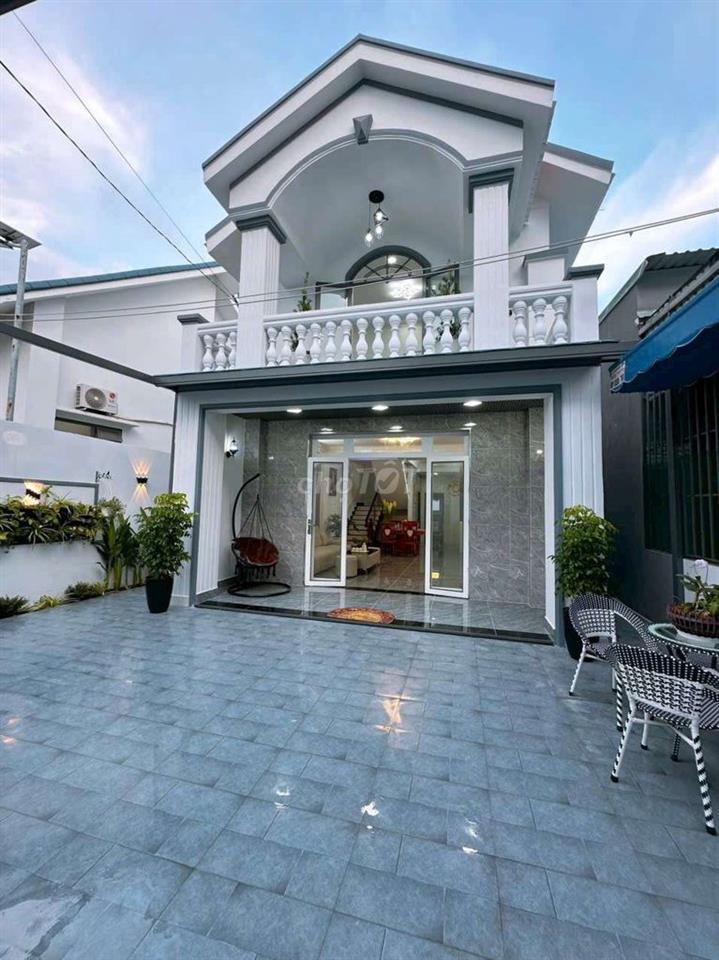 bán nhà sổ hồng riêng