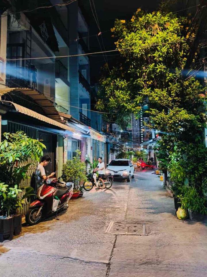 BÁN NHÀ HẺM XE HƠI - 56M2 - LÔ GÓC- GẦN PARCMALL CAO LỖ Q.8 - KHU HIỆN