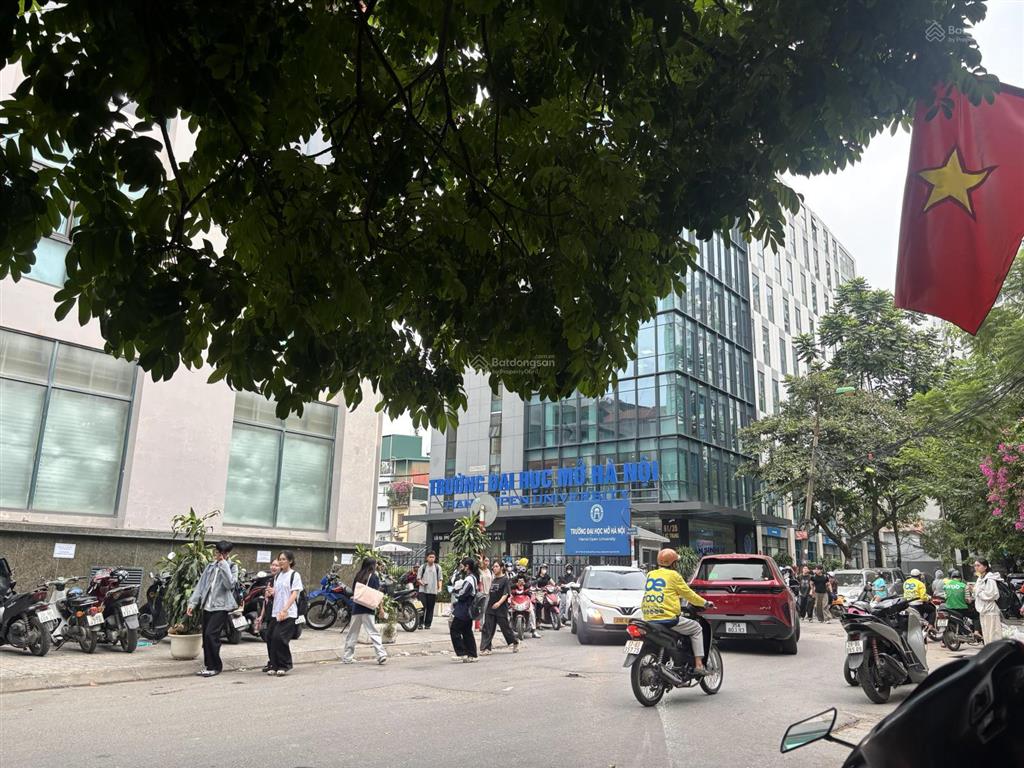 Vip biệt thự 4 tầng dự án đô thị mới giữa trung tâm hai bà trưng 270m2 sổ đỏ chỉ 280tr/m2 giá trị