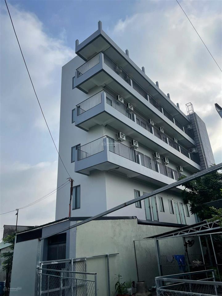 Bán gấp!!! căn hộ dịch vụ làng đại học, 30 phòng, thu nhập 140tr/tháng, 180,5m2, ngang (7,2 x 26)