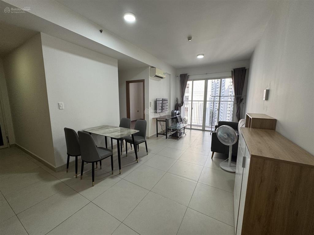 Bán chung cư 2pn, 2wc, diện tích sử dụng 70m2ban công the habitat bình dương, 37 triệu/m2