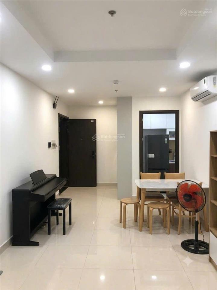 Giỏ hàng phú đông sky garden 2pnc giá từ 3ty350 có ít nội thất, chủ đang vay cần hỗ trợ tất toán