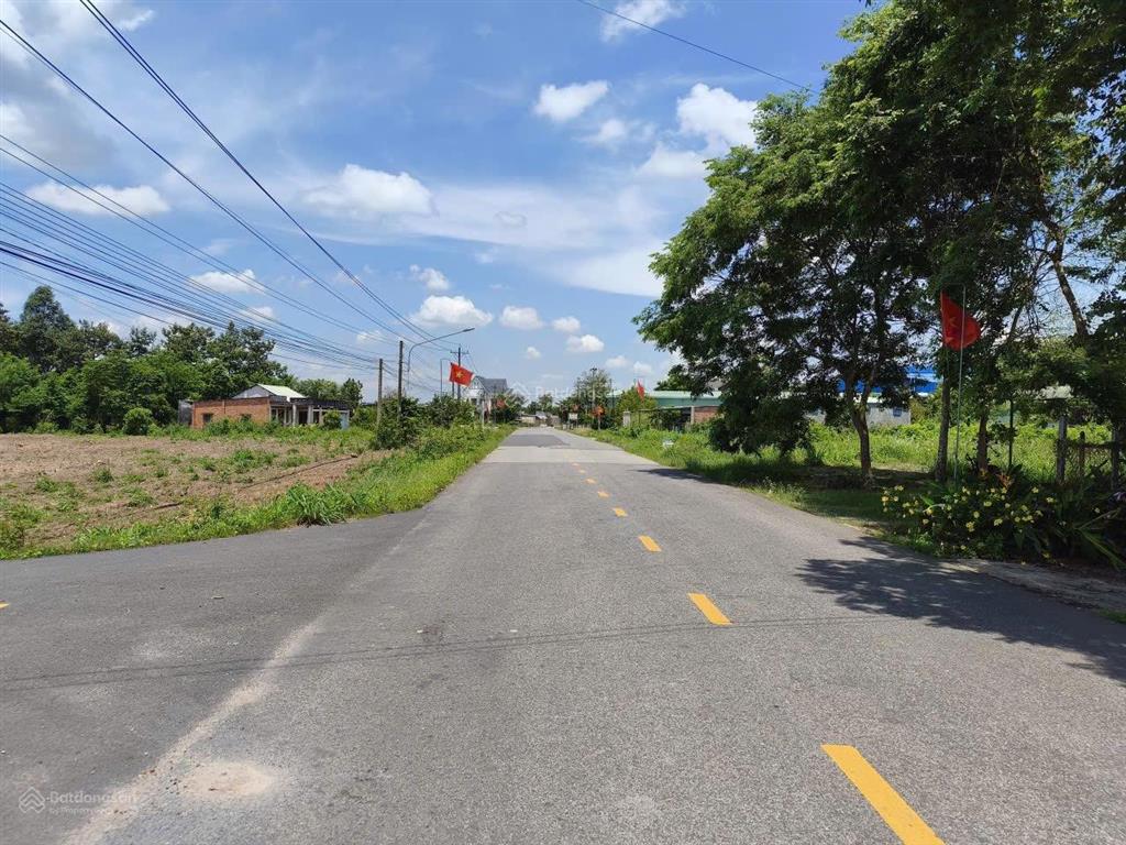 Bán đất mặt tiền đh506 5.600m thổ cư 2 mặt tiền đường nhựa