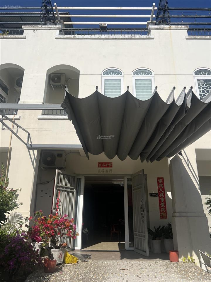 Chính chủ cần bán nhà 90m2 khu tây sông hậu