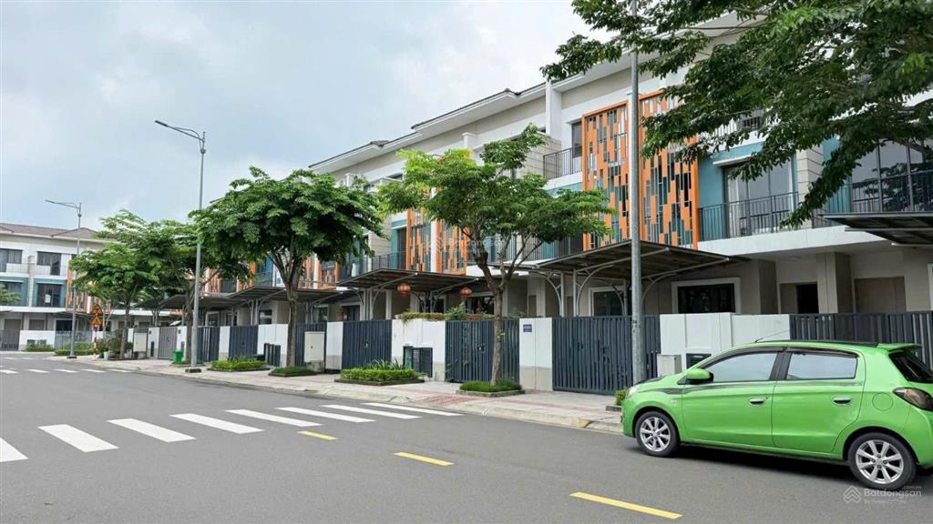 Bán gấp bt tại sun casa central, 2,85 tỷ, 100m2