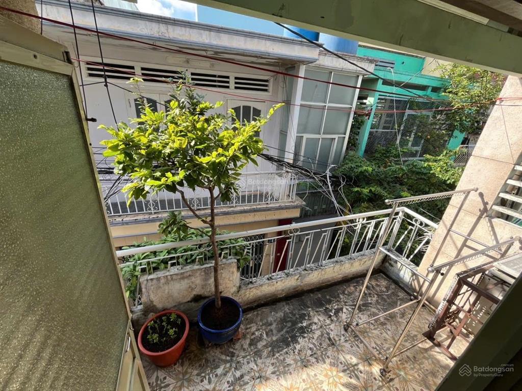 Q11 nhà cũ tiện sửa mới dài 11m 4 tỷ