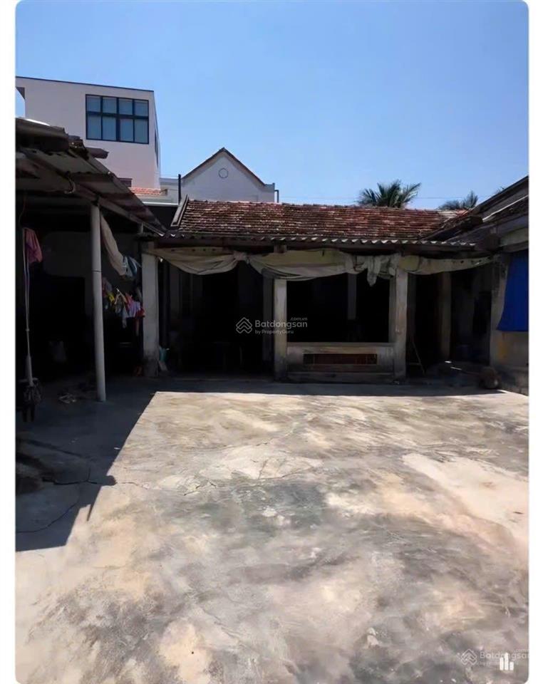 Em chuyên mua bán và nhận ký gửi bđs dốc lết