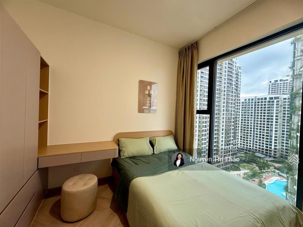 4,4 tỷ sẵn sổ full nội thất xịn, view hồ bơi công viên 36ha tòa d tại masteri centre point