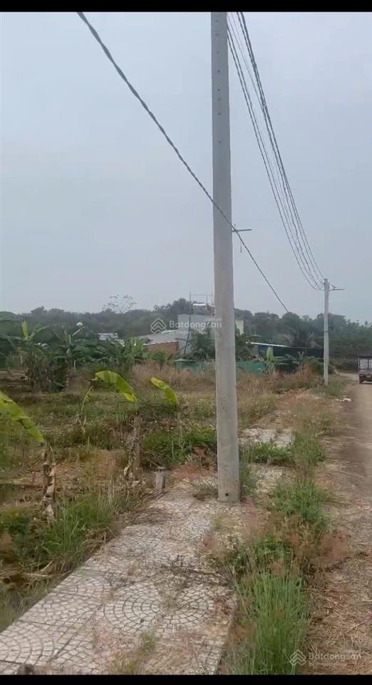Bán đất 134,8 m2 có 98m2 thổ cư, 585tr, shr tại phường dầu giây (hưng lộc cũ)