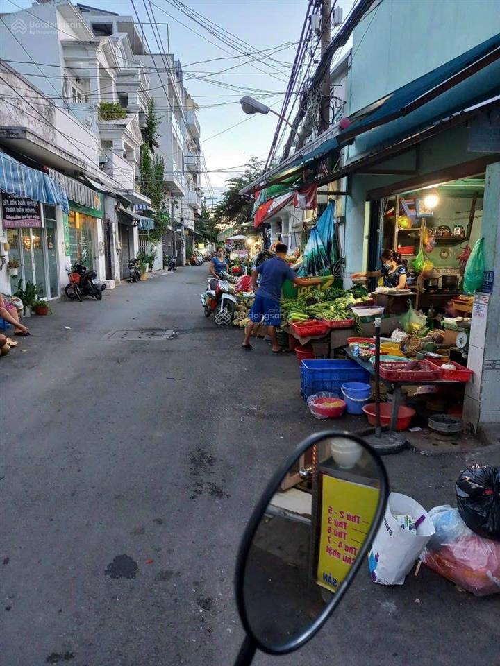 Bán nhà bùi văn ba quận 7 dt 12 m 3 tầng 2 pn kế bên chợ bùi văn ba giá 950 triệu