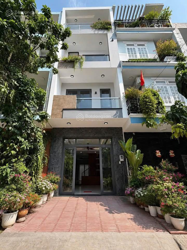 Chính chủ bán nhà đường bùi văn ba, q7 giá chốt 3 tỷ 880 / dt 60m2 công nhận đủ. hẻm xe hơi 6m
