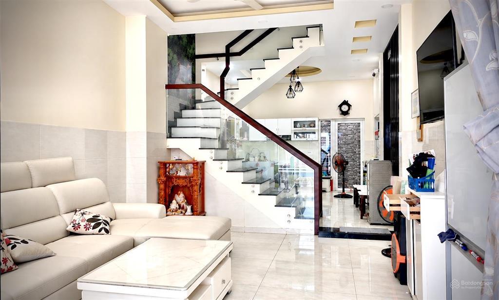 Nhà đẹp 4 tầng 72m2 hẻm xe hơi 6m 5pn nội thất đẹp cách himlam chỉ 150m chỉ 10 tỷ tl