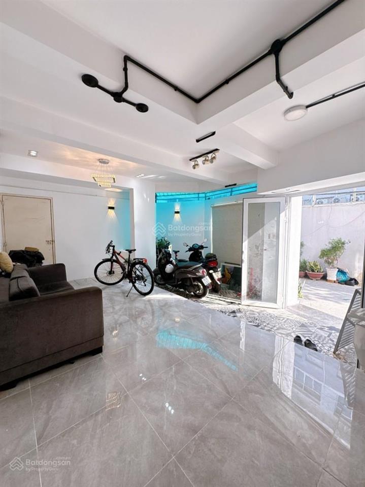 Bán nhà ( 4.5 x 8 ), căn góc, 5 tầng, đẹp, nhỉnh 6 tỷ (tl). có sẵn dòng tiền 20tr/th.