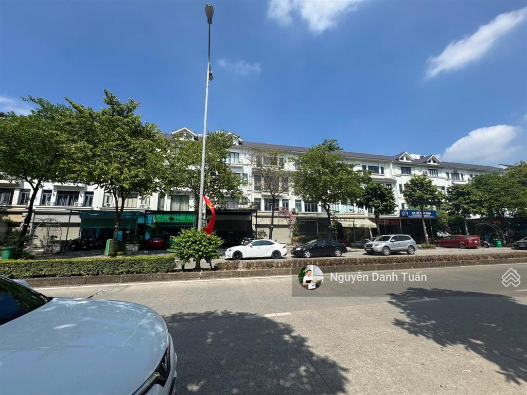 Bán nhà lk 144m2 vị trí kd đắc địa đường 30m gleximco lê trọng tấn hà đông. giá 23.5 tỷ