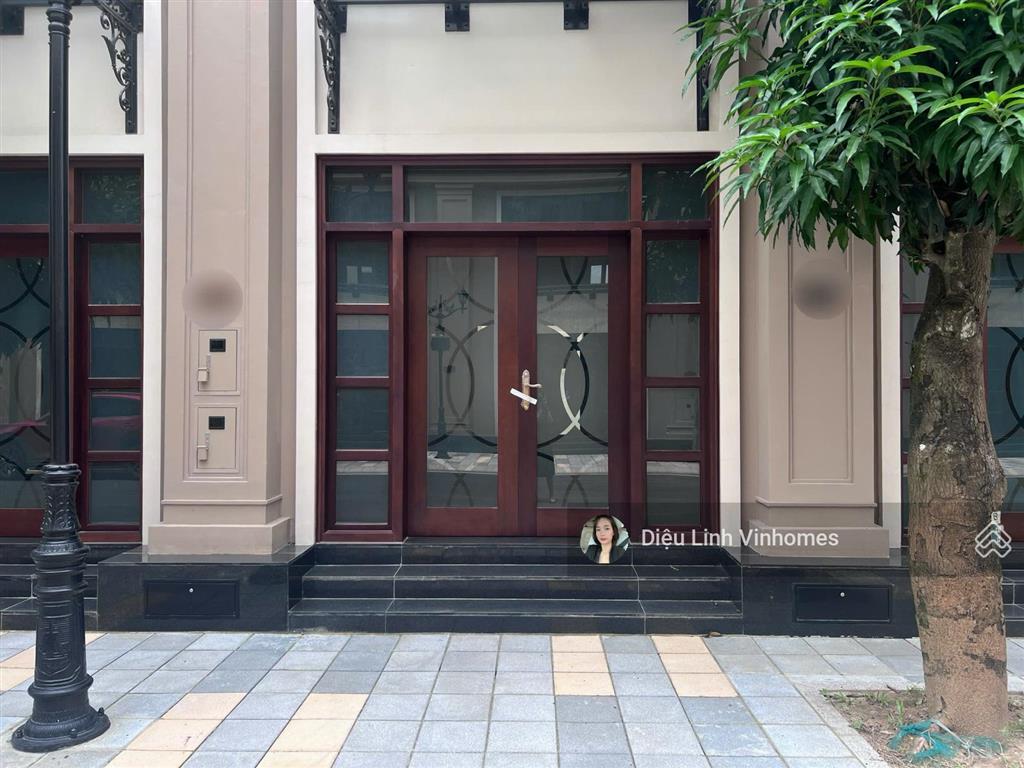 Chính chủ cần bán lk shophouse ngay chân chung cư giá 7.6 tỷ giá hời vin 3