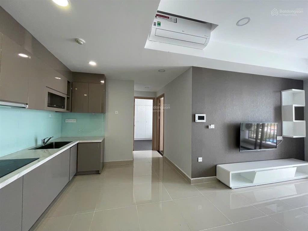 Giá 5.35tỷ nội thất cơ bản 69m2 2pn 2wc view công viên gia định tháp gm3 golden mansion novaland