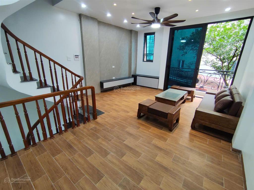 Bán nhà xây mới trung tâm phố xốm, gần đh đại nam 32m2x5t, đầy đủ nội thất như ảnh đăng