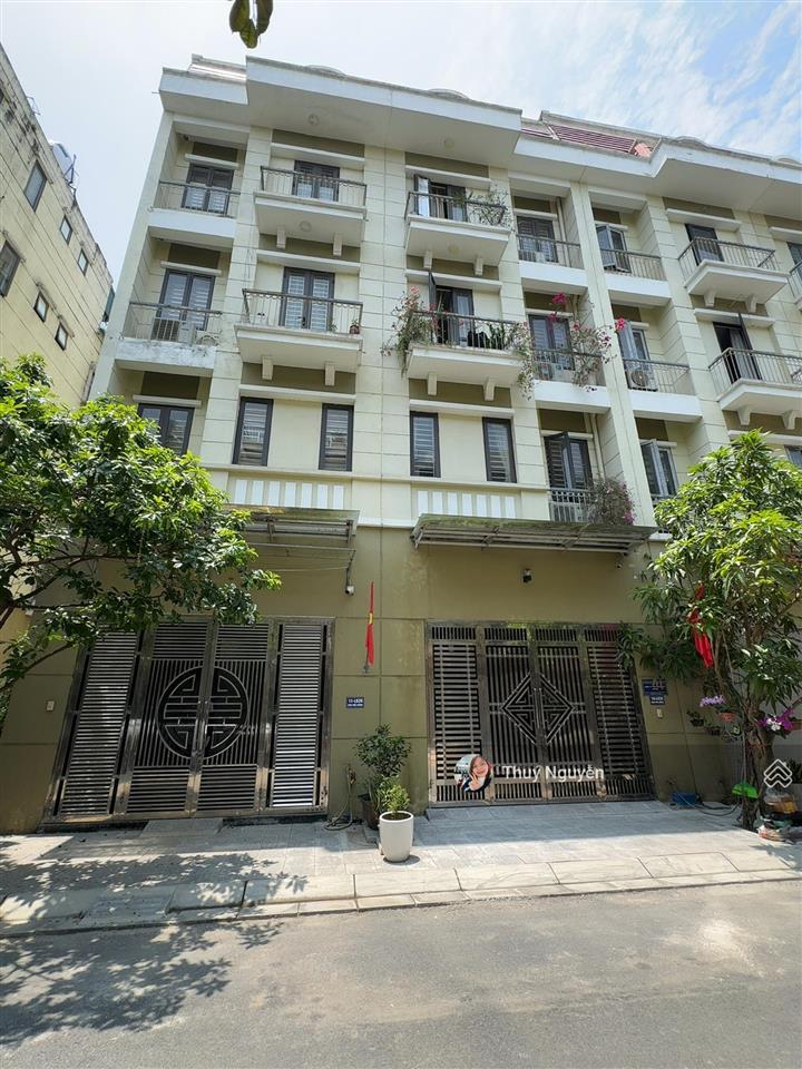 12,5 tỷ liền kề phú lương 63m2, 5 tầng full nội thất sổ đẹp