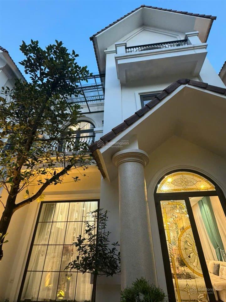 Продаётся дом, 260 м², Long Biên