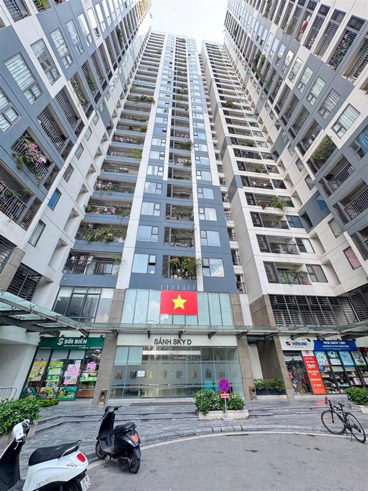 Imperia sky garden căn hộ 100m, 3 ngủ, 2 vệ sinh, lô góc 3 mặt thoáng, full nội thất giá 10 tỷ