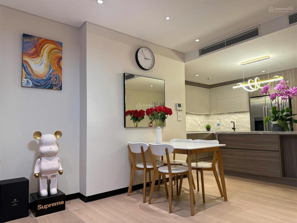 (giảm sâu 1 tỉ) royal city, 9,4 tỷ vnd, 98,1 m2 2n2wc view đẹp hàng hiếm,giá cực tốt 9,4 tỉ có tl