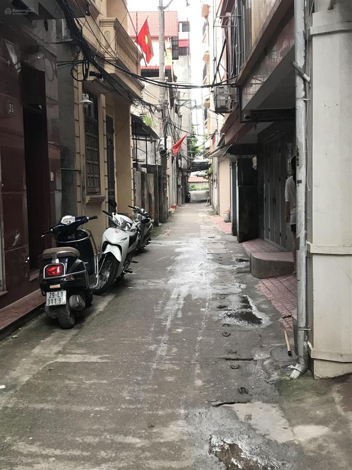 Cổ nhuế bán nhà 140m2 x mt 11m giá 20 tỷ