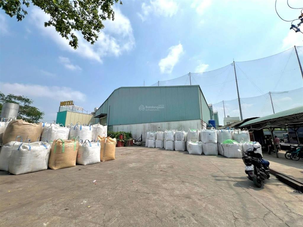 Bán gấp kho, nhà xưởng 8500m2 tại võ trần chí, tân tạo, bình tân, giá 320 tỷ vnd