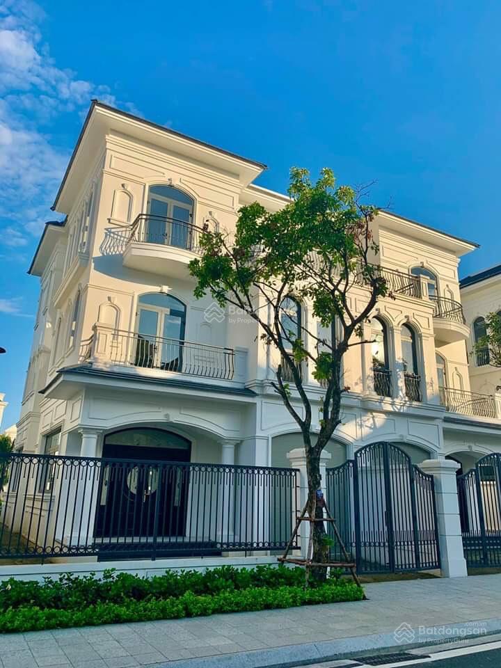 Tôi có căn hướng dương cần bán chỉ hơn 8 tỷ diện tích 162m2 dự án vinhomes thanh hóa