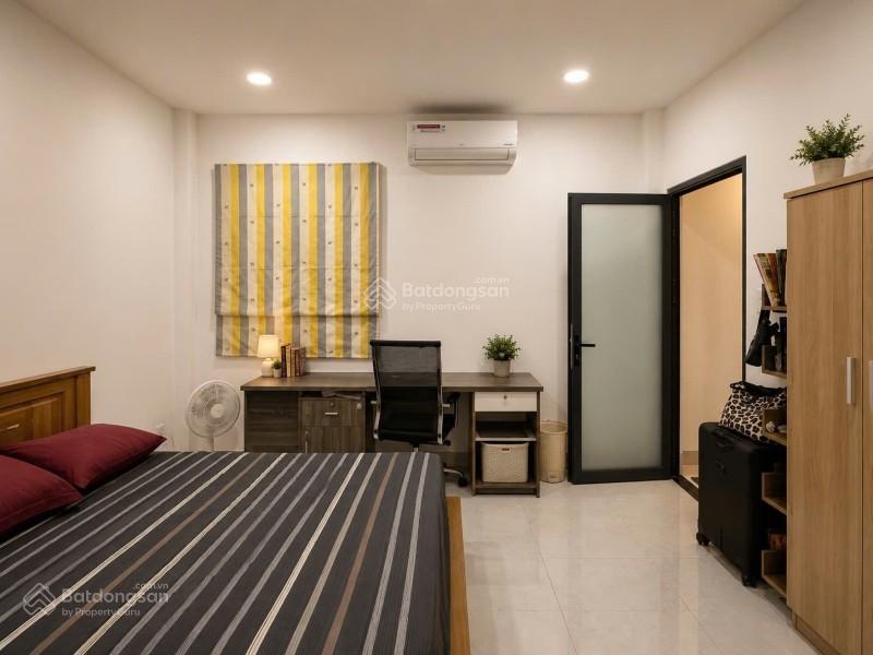 Bán gấp nhà có gara ô tô đường phạm văn hai cn 66m2 (4.9 x 15) 4 tầng 5 phòng ngủ tặng nội thất