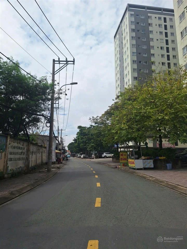 Bán gấp nhà c4 mặt tiền kinh doanh đường 138, 60m2, giảm còn 4,28 tỷ
