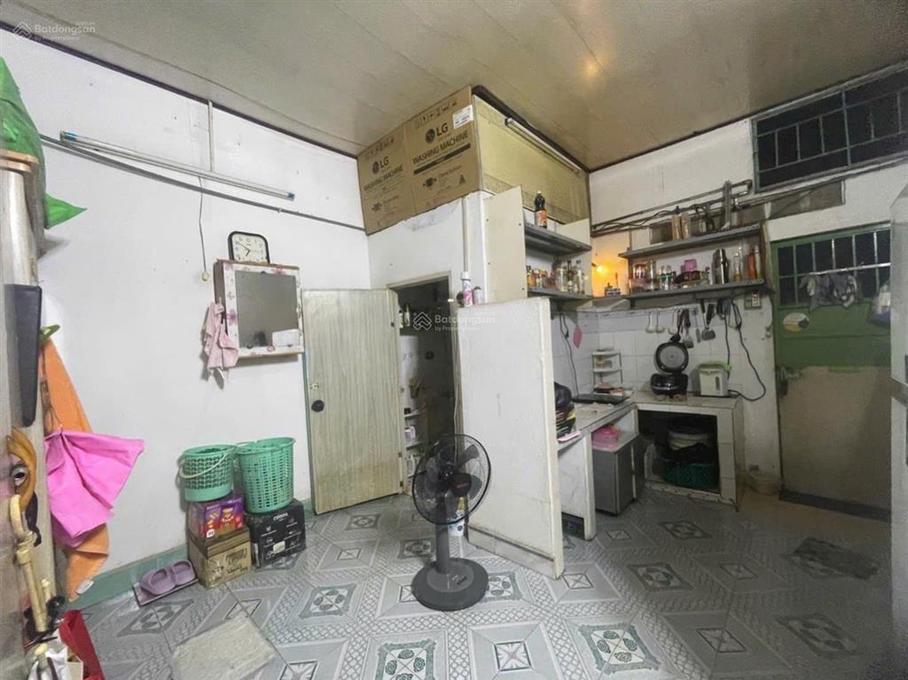 Bán đất tặng nhà ngay khu phan xích long sầm uất 64m2 6.6 tỷ thích hợp xây mới 5 tầng