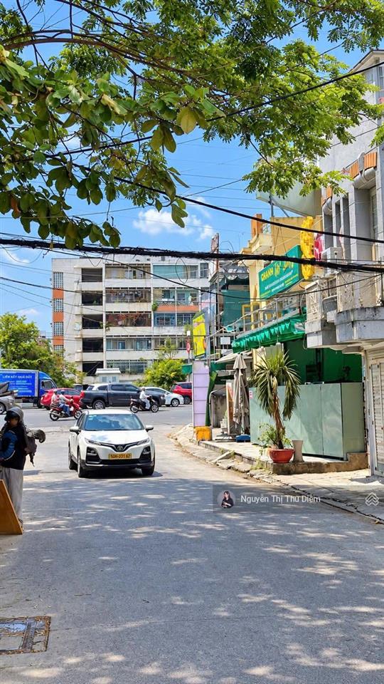 Sát ngay mt phạm văn đồng hẻm oto tránh 54m2 (4.3mx13m) ở và kinh doanh