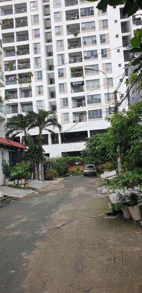 Bán đât Khu Bên Sông Phạm Văn Đồng 8x18m Đường nhựa 12m