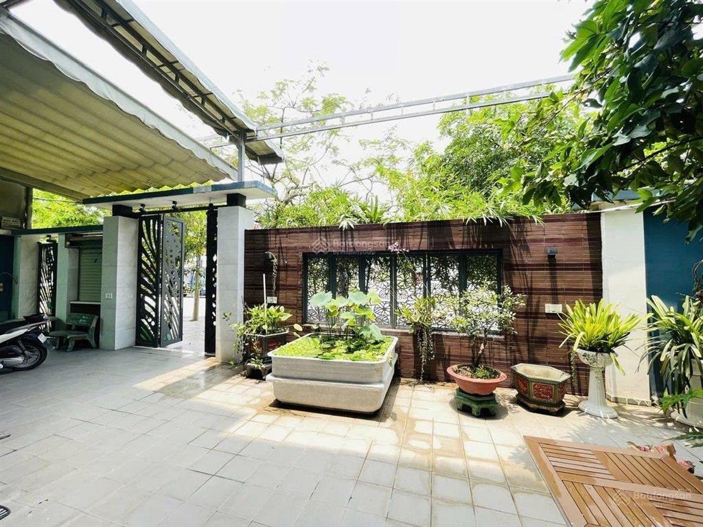 Bán biệt thự hoàng hải hóc môn 368m, 3 tầng, 12pn, 100% thổ cư, giá 10 tỷ