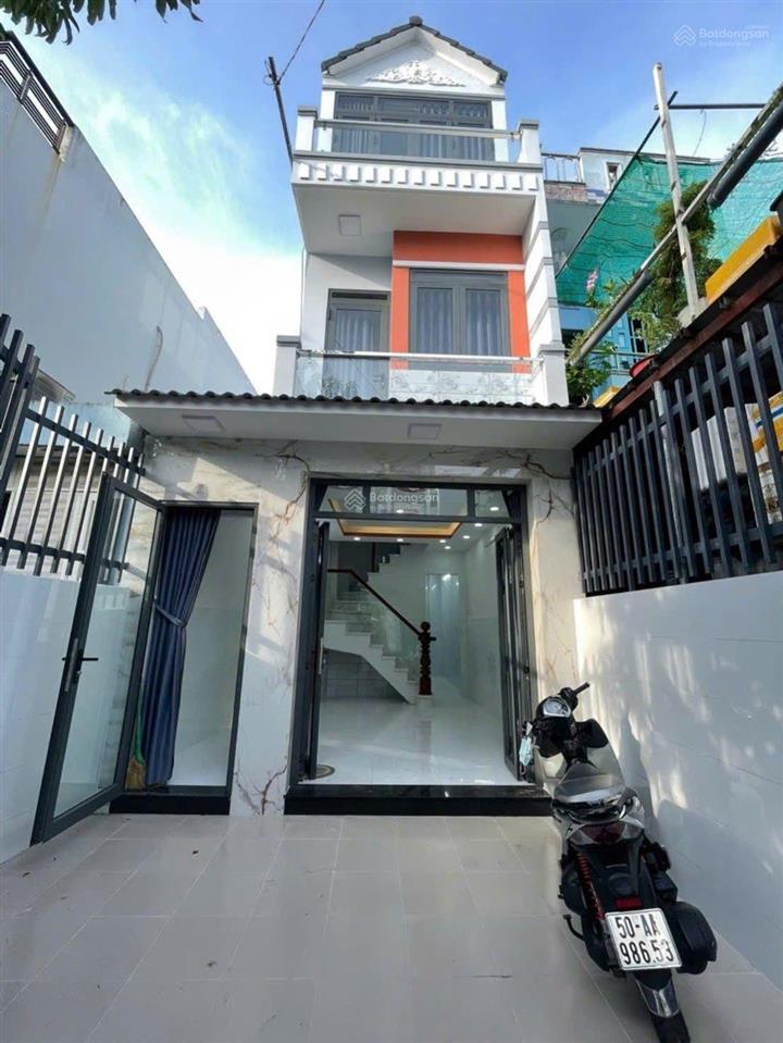 Nhà hiếm mặt tiền mai hắc đế 3 tầng btct xe hơi đậu trong nhà diện tích 54m2 chỉ hơn 5 tỷ