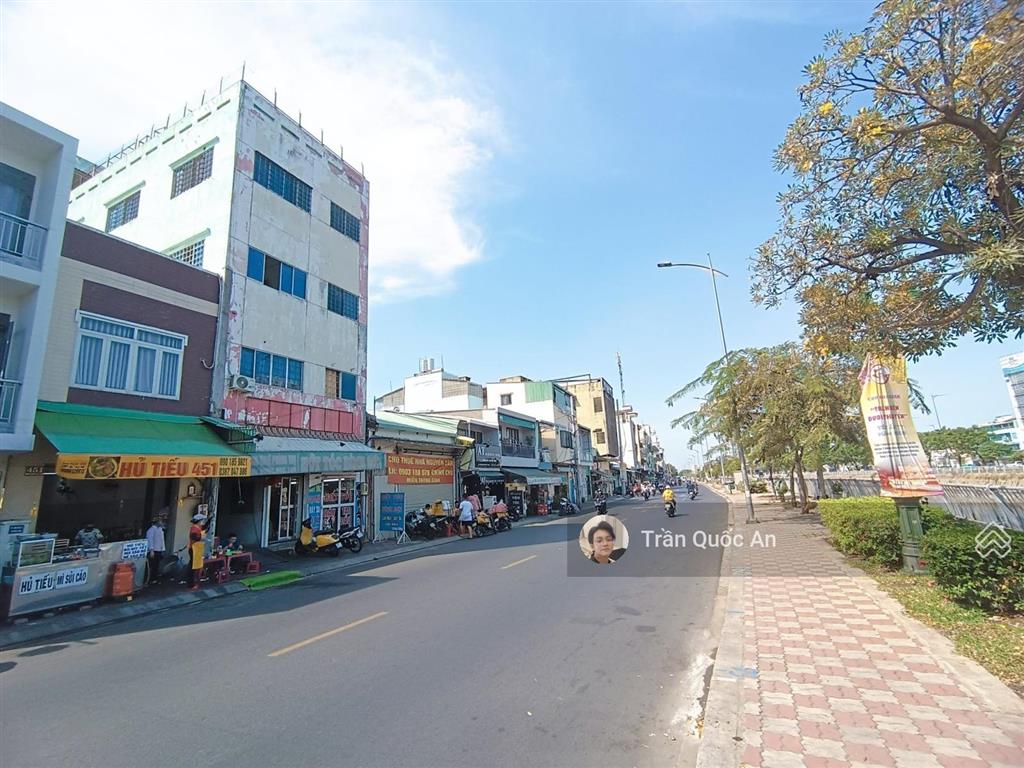 Gần cầu chà và quận 8 86m2, 3 tầng hẻm thông thoáng, có sân xe 6,x tỷ shr