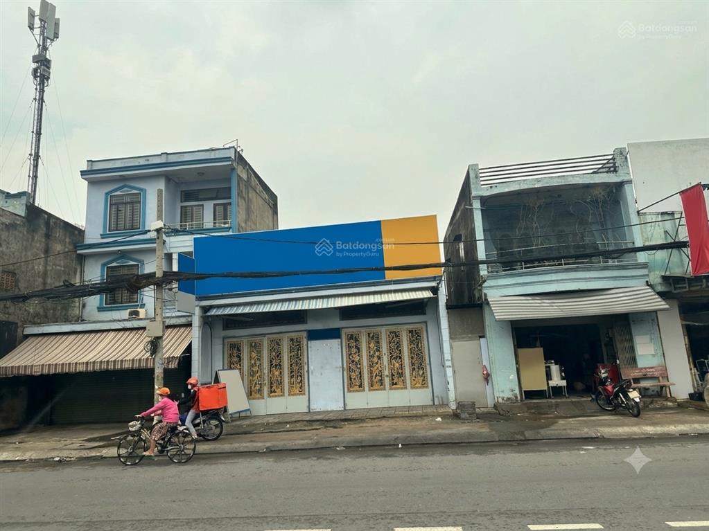 Bán nhà mặt tiền quận 12 kinh doanh, ngang 9,5m, shr, giá 3 tỷ