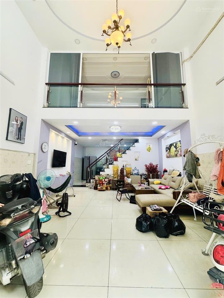 Nhà hxh 6m trịnh đình trọng, sát ngã tư âu cơ & lạc long quân, dt 60m2 (5.5x12m) 3 tầng, 4pn. 9t990